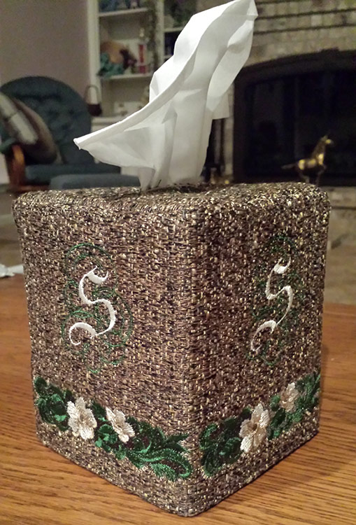 Need a finishing touch to the home décor?  Monogrammed tissue box covers can be a unique and original wedding gift.